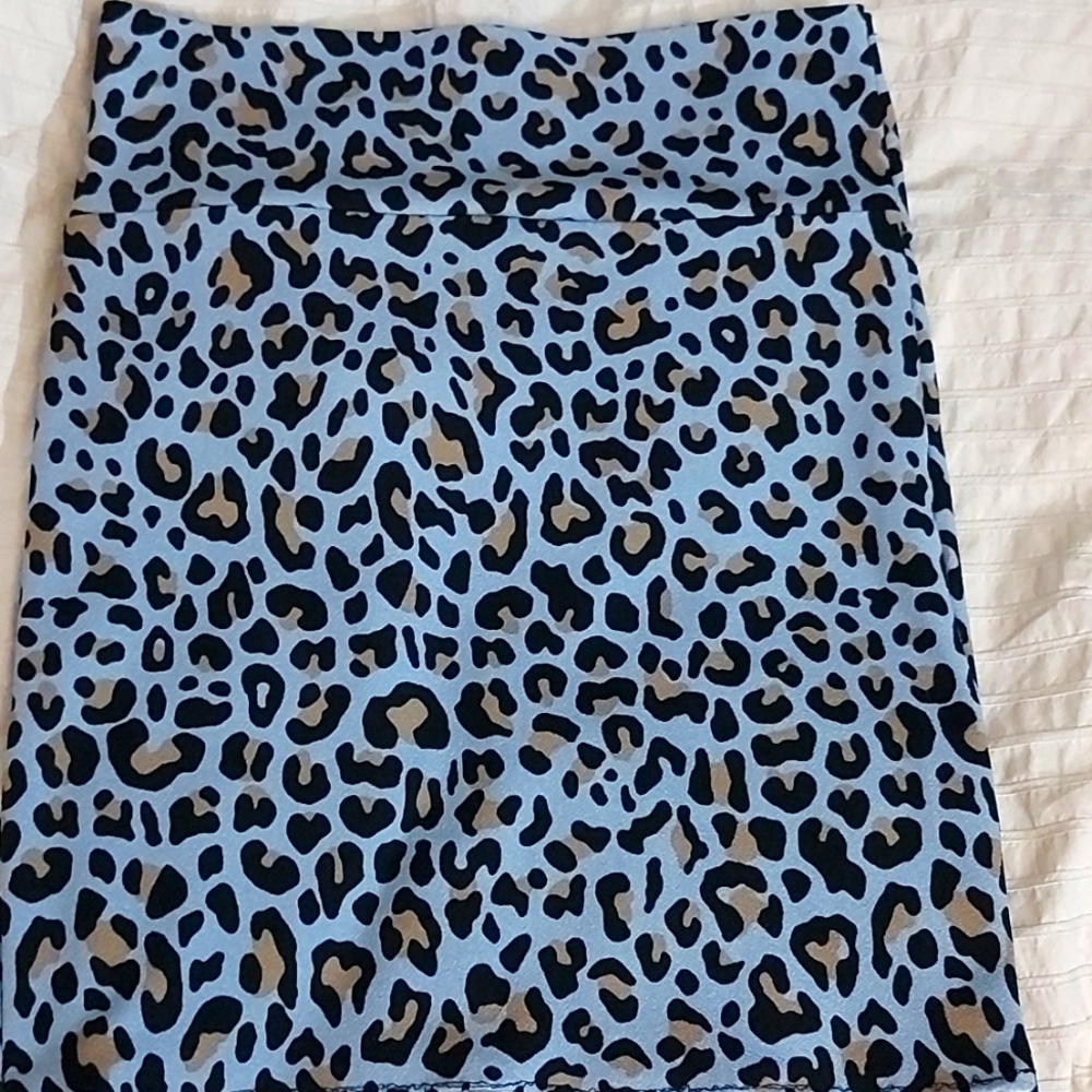 Lula Roe Leopard Print Mini Skirt